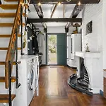 3 Bedroom Amazing In Prázdninový dům *
