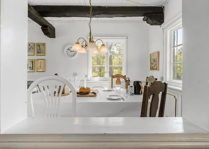 3 Bedroom Amazing In Casa vacanze